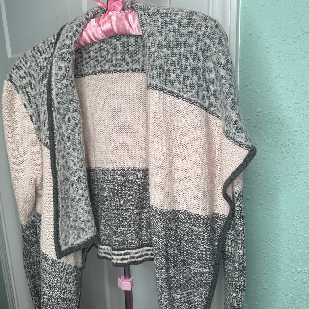 Candies Pink and molted Gray XL Juniors waterfall shaw Cardigan fuzzy soft knit